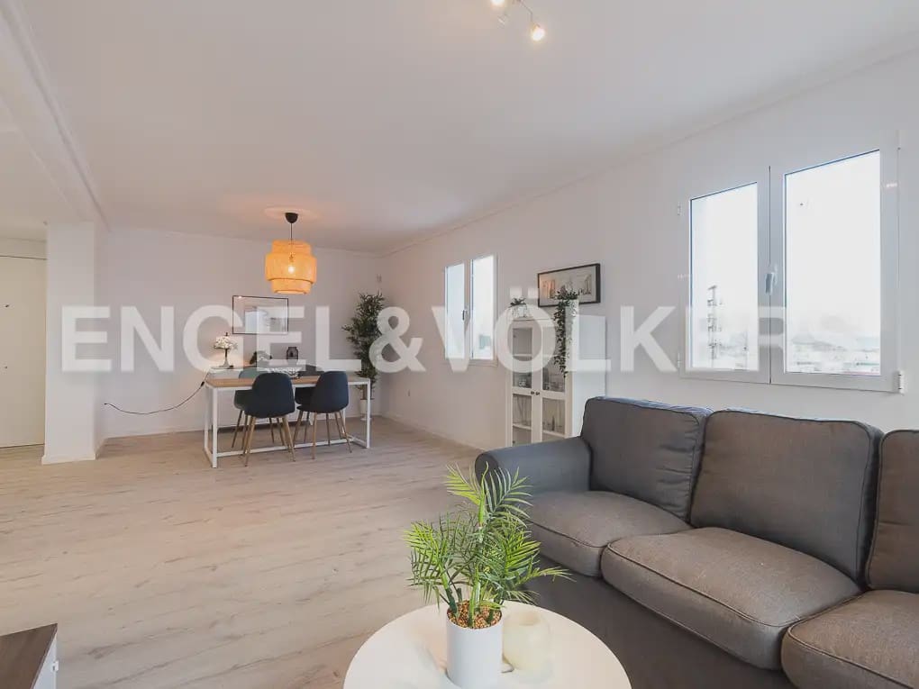 2 sovrum Lägenhet att hyra i Valencia stad - 1 800 € (Ref: 10133604)