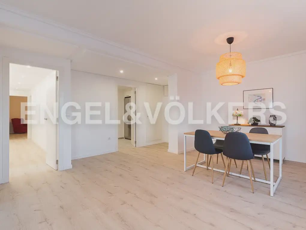 2 sovrum Lägenhet att hyra i Valencia stad - 1 800 € (Ref: 10133604)