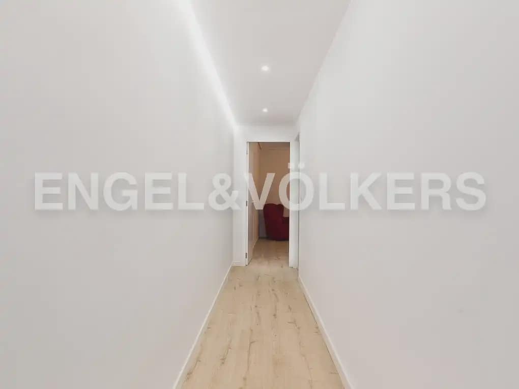 2 sovrum Lägenhet att hyra i Valencia stad - 1 800 € (Ref: 10133604)
