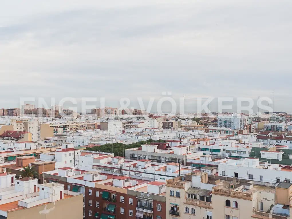 2 sovrum Lägenhet att hyra i Valencia stad - 1 800 € (Ref: 10133604)