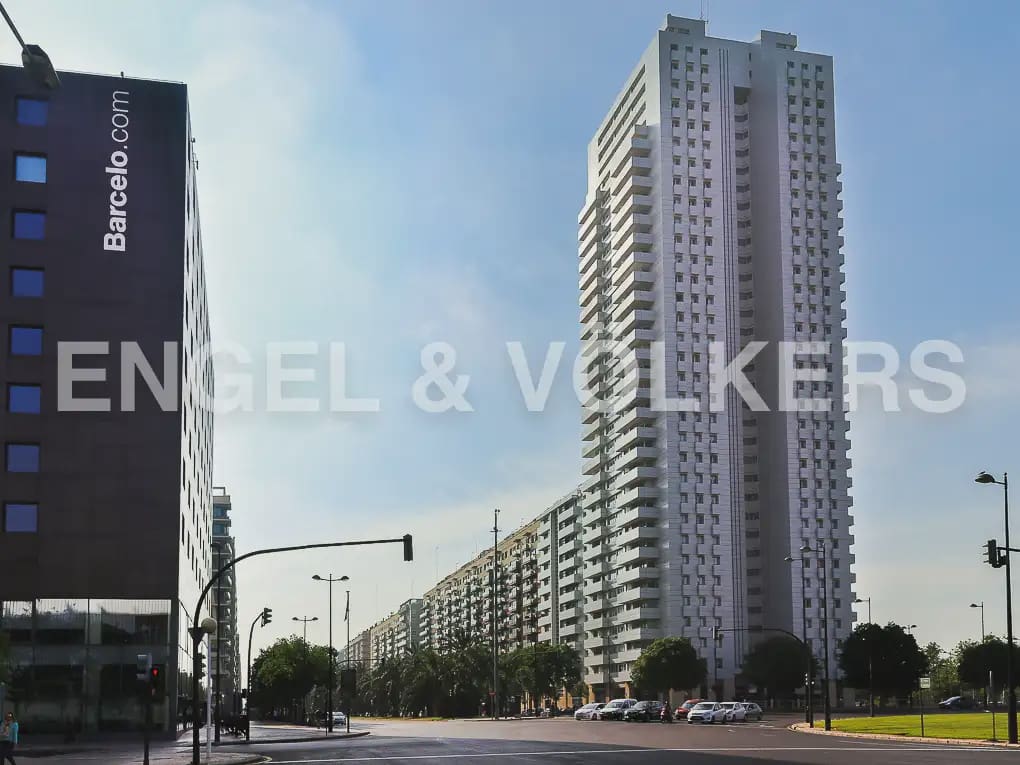 2 sovrum Lägenhet att hyra i Valencia stad - 1 800 € (Ref: 10133604)