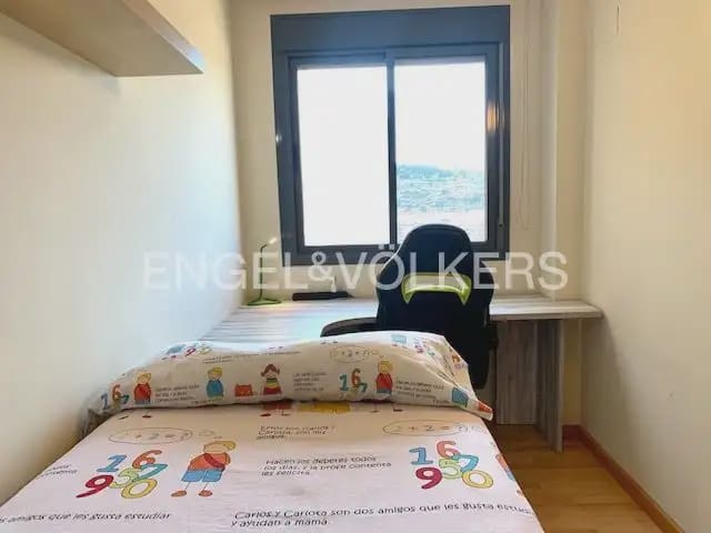 3 sovrum Lägenhet att hyra i Sagunto / Sagunt med pool garage - 1 200 € (Ref: 10133606)
