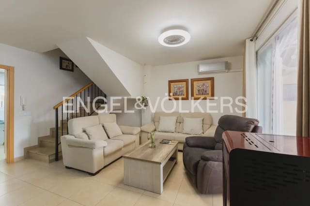 3 camera da letto Villetta a Schiera in vendita in Moncofa con piscina garage - 360.000 € (Rif: 10133607)