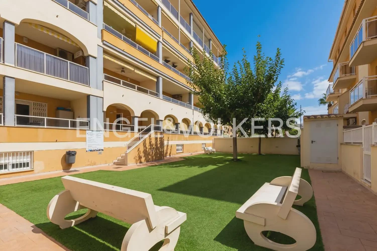 3 camera da letto Villetta a Schiera in vendita in Moncofa con piscina garage - 360.000 € (Rif: 10133607)