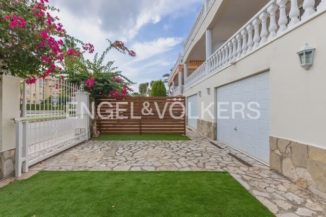 3 soverom Kjedet enebolig til leie i Oliva Nova, Oliva - € 1 500 (Ref: 10133608)