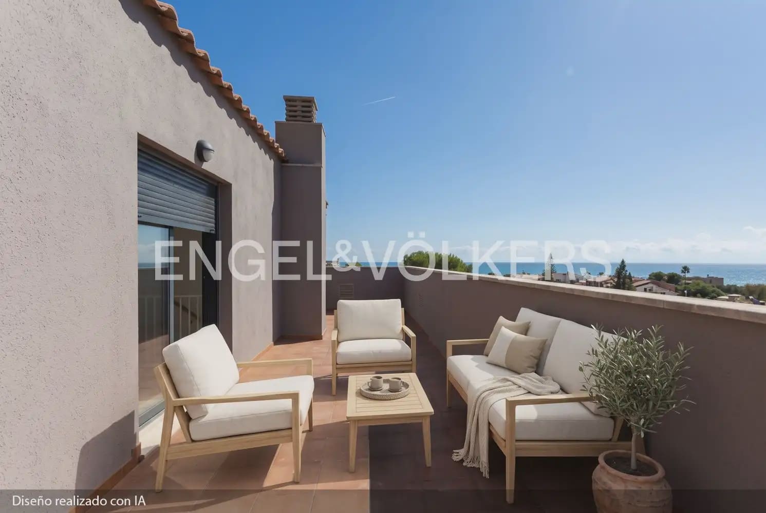 2 bedroom Penthouse for sale in Vinaros with garage - € 242,000 (Ref: 10133611)