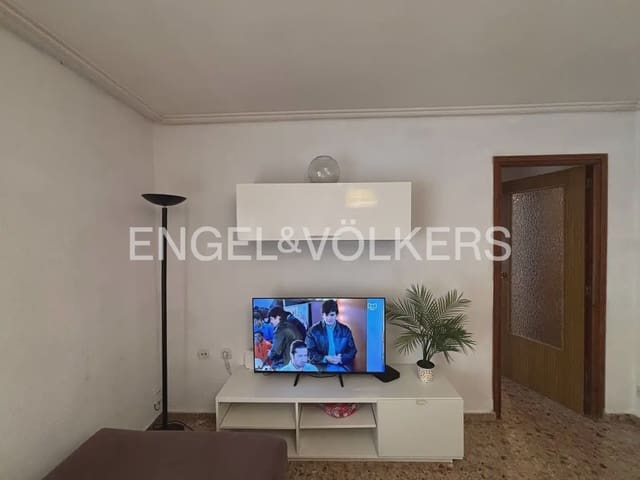 4 sovrum Lägenhet att hyra i Marxalenes, Valencia stad - 1 400 € (Ref: 10134966)