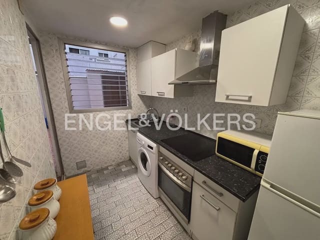 4 sovrum Lägenhet att hyra i Marxalenes, Valencia stad - 1 400 € (Ref: 10134966)
