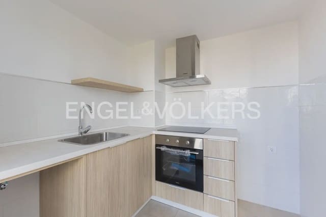 3 bedroom Penthouse for sale in Vinaròs with pool garage - € 215,000 (Ref: 10134968)