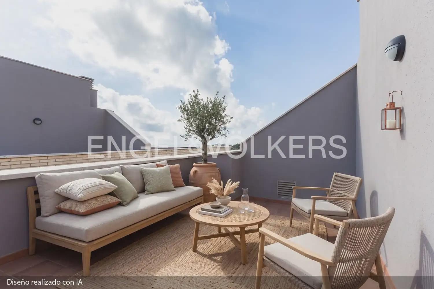 3 bedroom Penthouse for sale in Vinaros with pool garage - € 215,000 (Ref: 10134968)