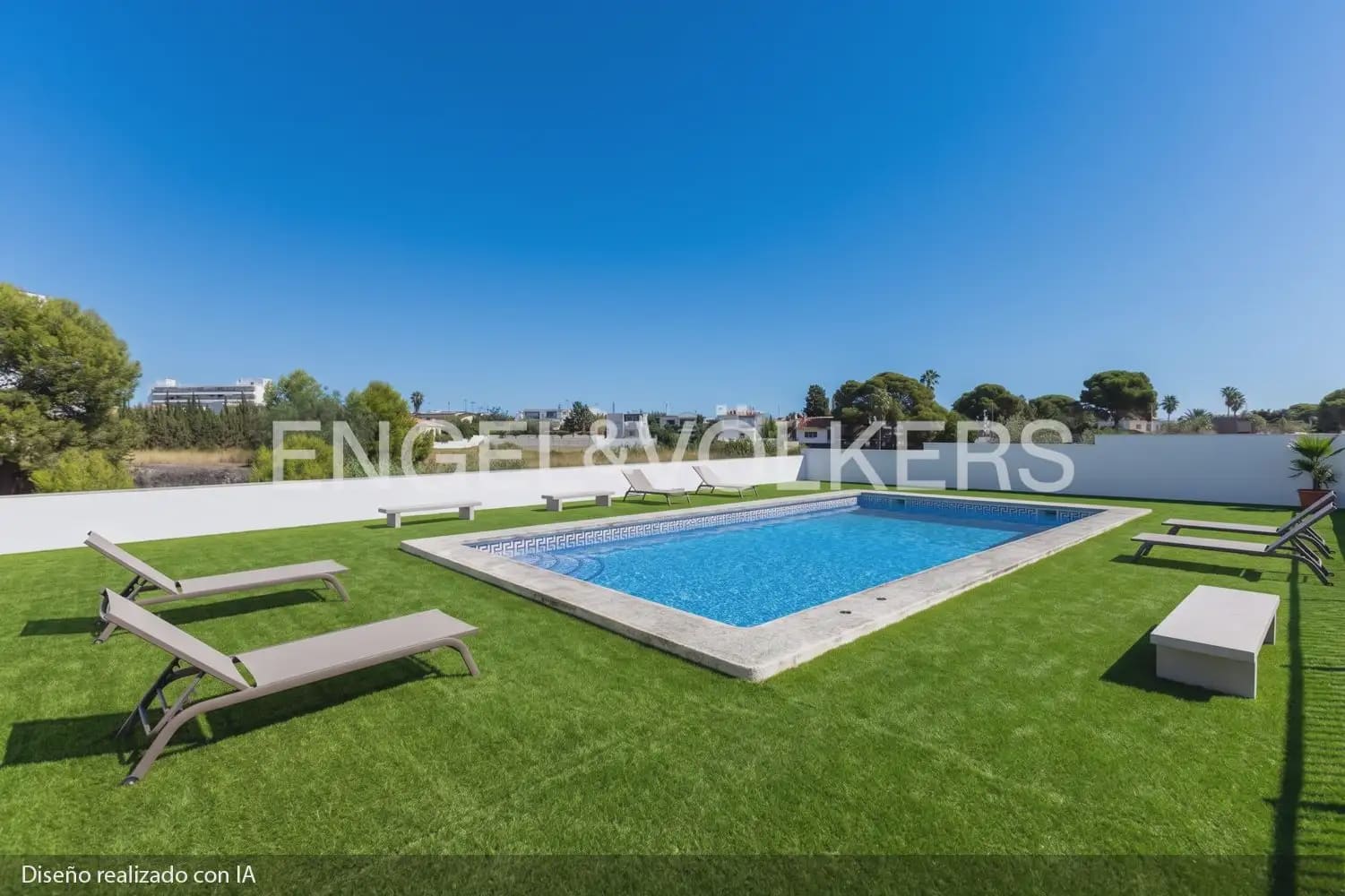 3 bedroom Penthouse for sale in Vinaros with pool garage - € 215,000 (Ref: 10134968)