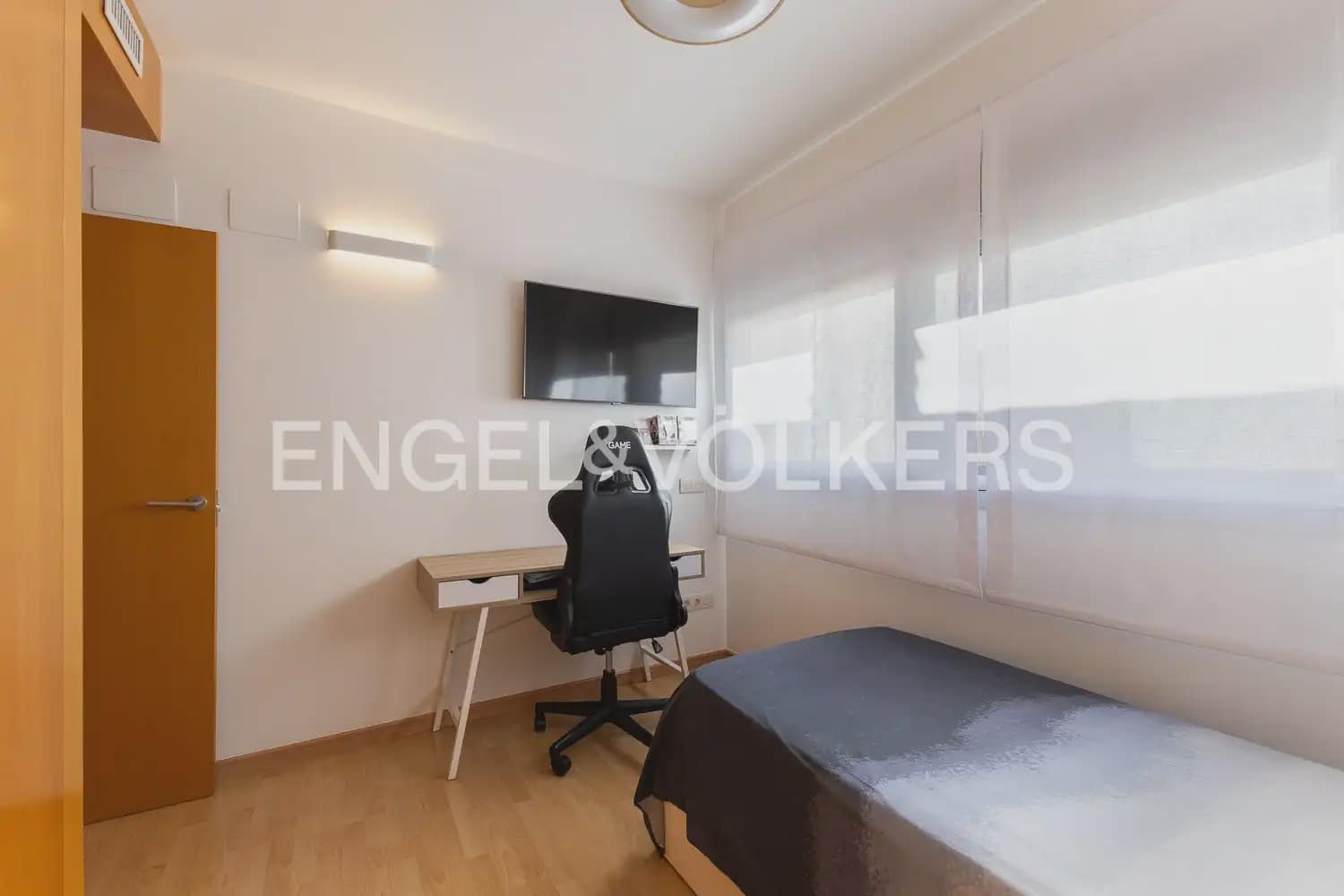 3 soveværelse Villa til salg i Chiva med swimmingpool garage - € 370.000 (Ref: 10134969)