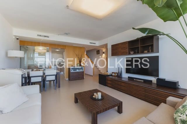 3 soveværelse Villa til salg i Chiva med swimmingpool garage - € 370.000 (Ref: 10134969)