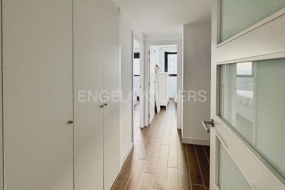 3 camera da letto Appartamento da affittare in Valencia citta con piscina garage - 1.900 € (Rif: 10135179)