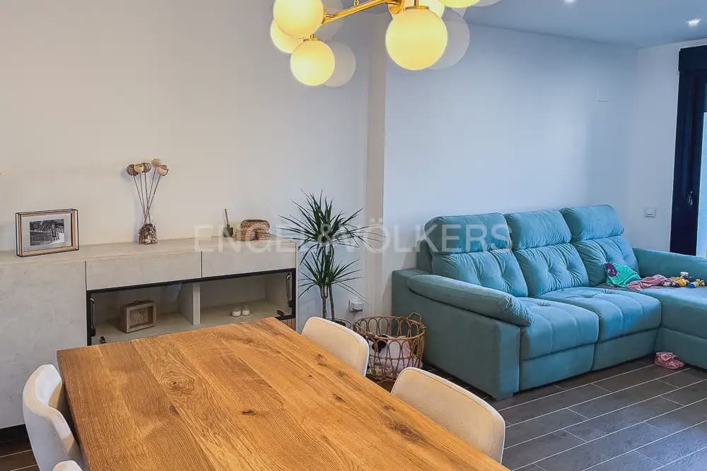 3 camera da letto Appartamento da affittare in Valencia citta con piscina garage - 1.900 € (Rif: 10135179)