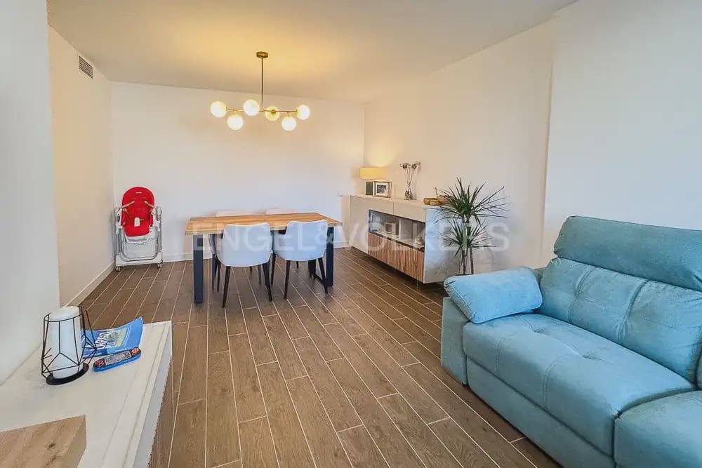 3 camera da letto Appartamento da affittare in Valencia citta con piscina garage - 1.900 € (Rif: 10135179)