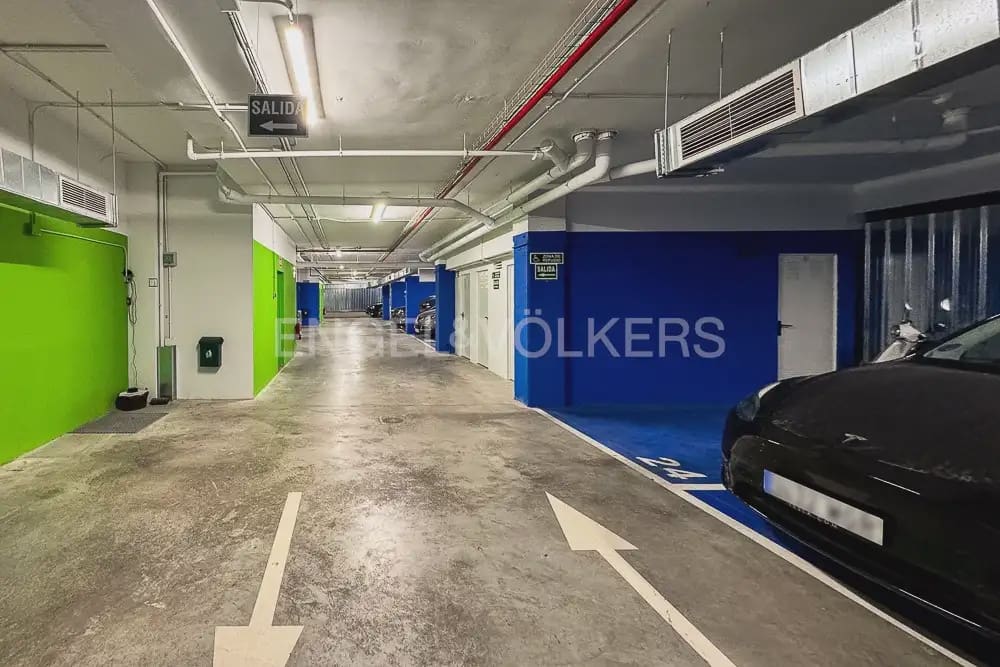 3 camera da letto Appartamento da affittare in Valencia citta con piscina garage - 1.900 € (Rif: 10135179)