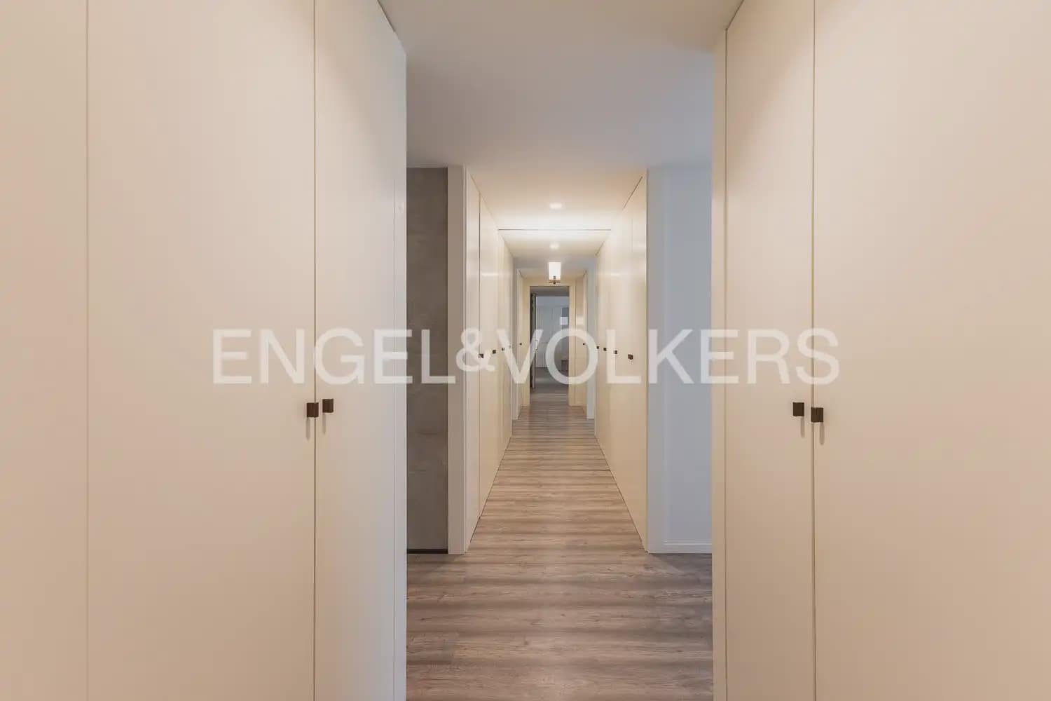 3 soveværelse Lejlighed til leje i Valencia by med swimmingpool garage - € 2.800 (Ref: 10135180)
