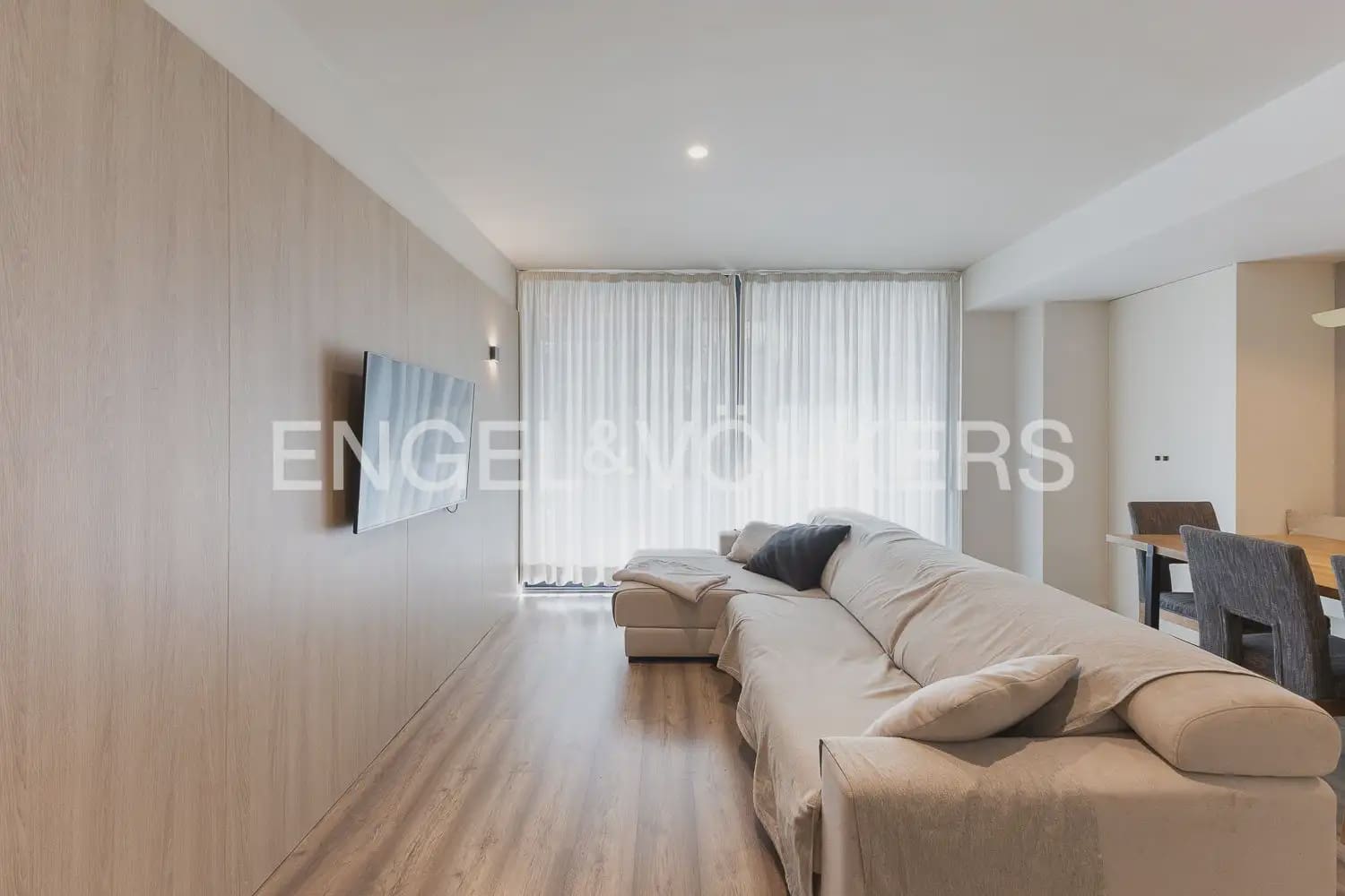 3 soveværelse Lejlighed til leje i Valencia by med swimmingpool garage - € 2.800 (Ref: 10135180)