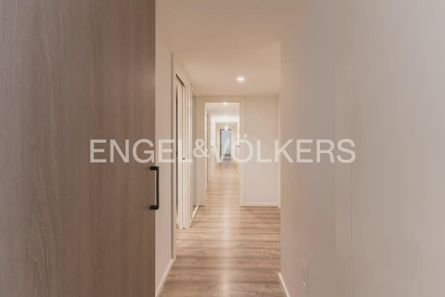 3 soveværelse Lejlighed til leje i Valencia by med swimmingpool garage - € 2.800 (Ref: 10135180)