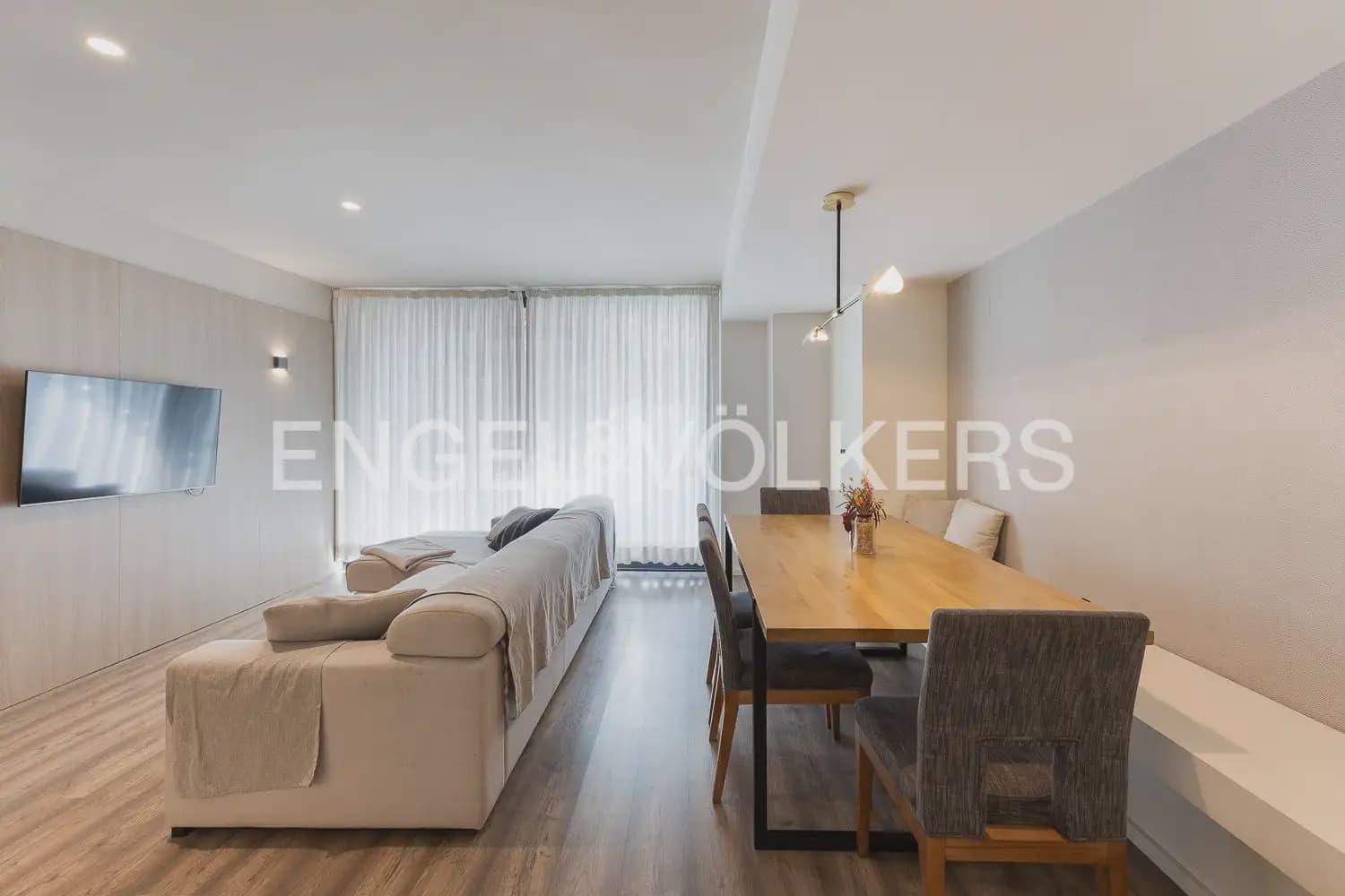 3 soveværelse Lejlighed til leje i Valencia by med swimmingpool garage - € 2.800 (Ref: 10135180)