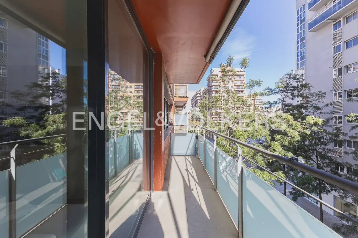 3 soveværelse Lejlighed til leje i Valencia by med swimmingpool garage - € 2.800 (Ref: 10135180)