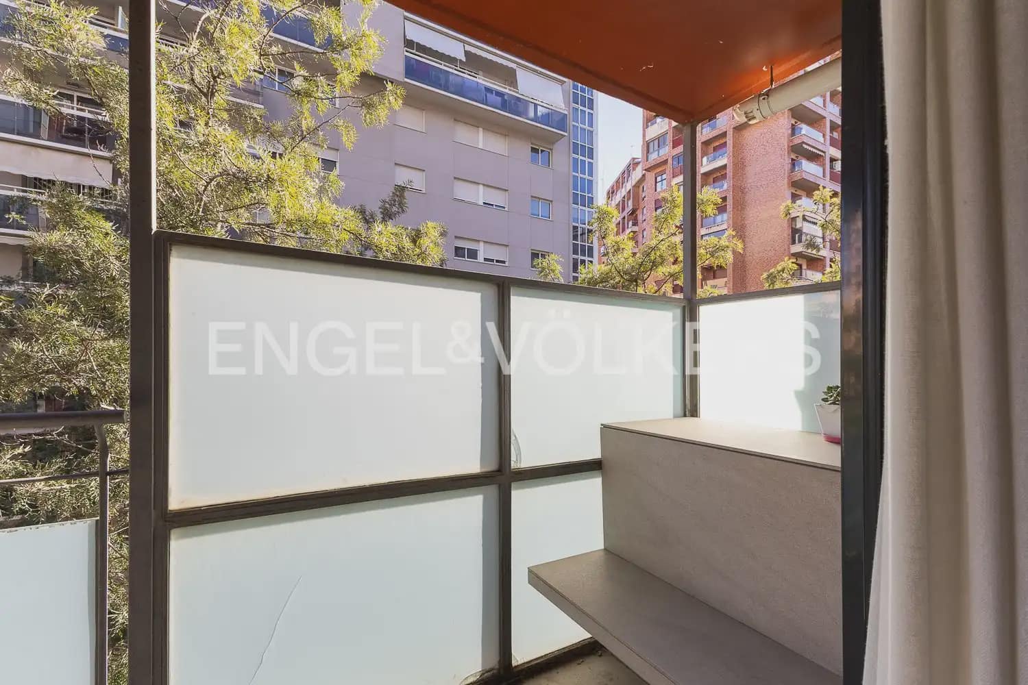 3 soveværelse Lejlighed til leje i Valencia by med swimmingpool garage - € 2.800 (Ref: 10135180)