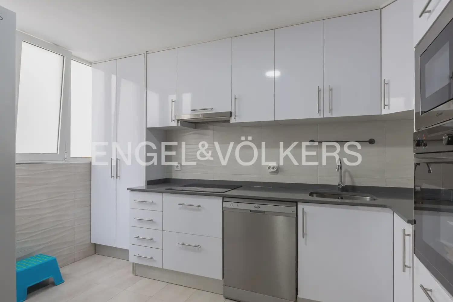 2 soveværelse Lejlighed til leje i Valencia by - € 1.200 (Ref: 10135182)