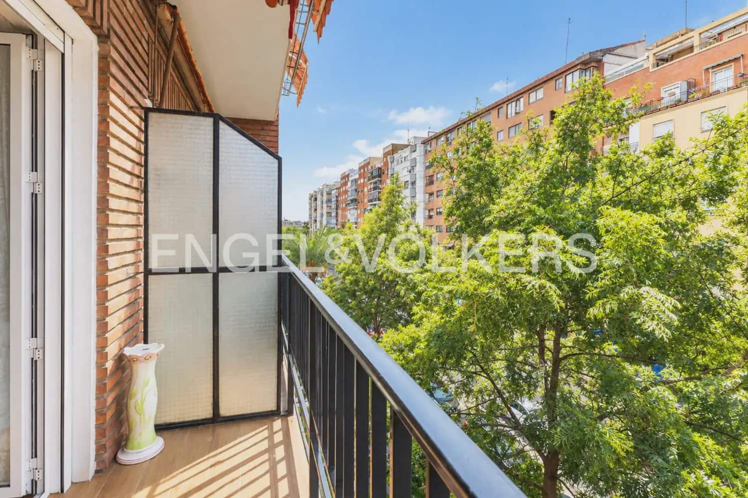 2 soveværelse Lejlighed til leje i Valencia by - € 1.200 (Ref: 10135182)