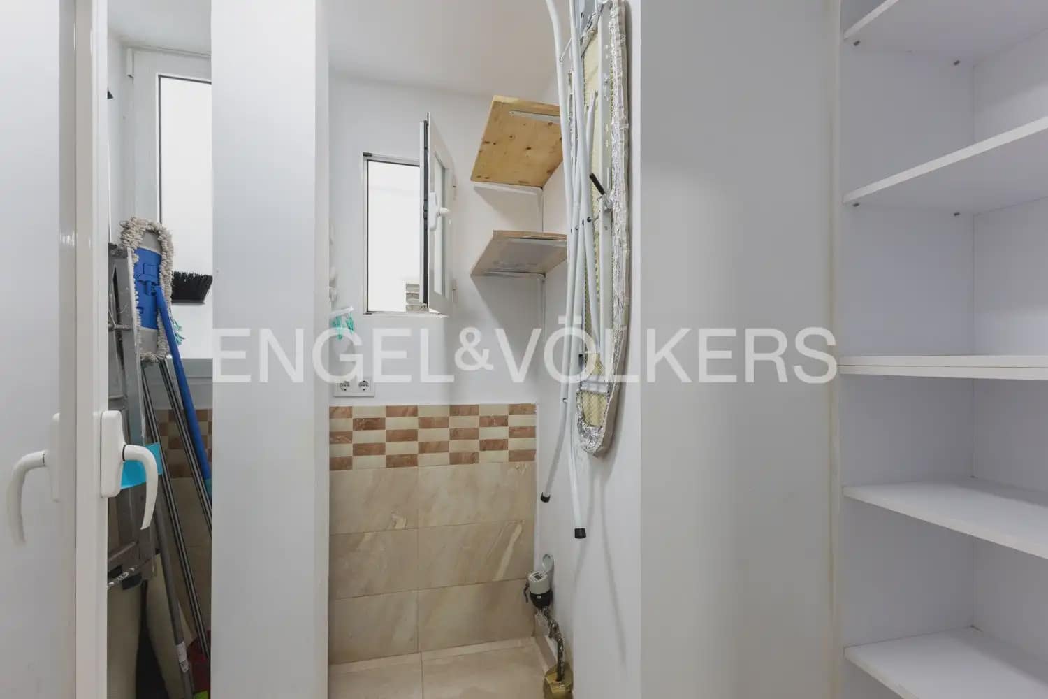 2 soveværelse Lejlighed til leje i Valencia by - € 1.200 (Ref: 10135182)