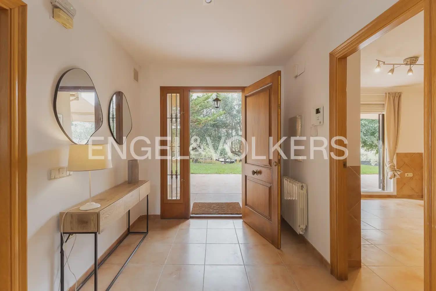 5 camera da letto Villa da affittare in Petres con piscina garage - 2.700 € (Rif: 10135252)