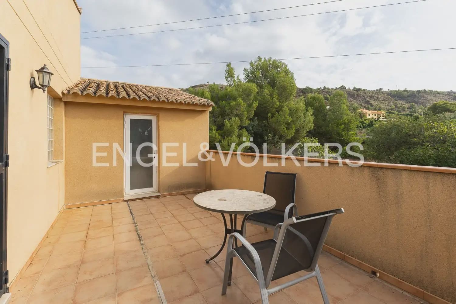 5 camera da letto Villa da affittare in Petres con piscina garage - 2.700 € (Rif: 10135252)