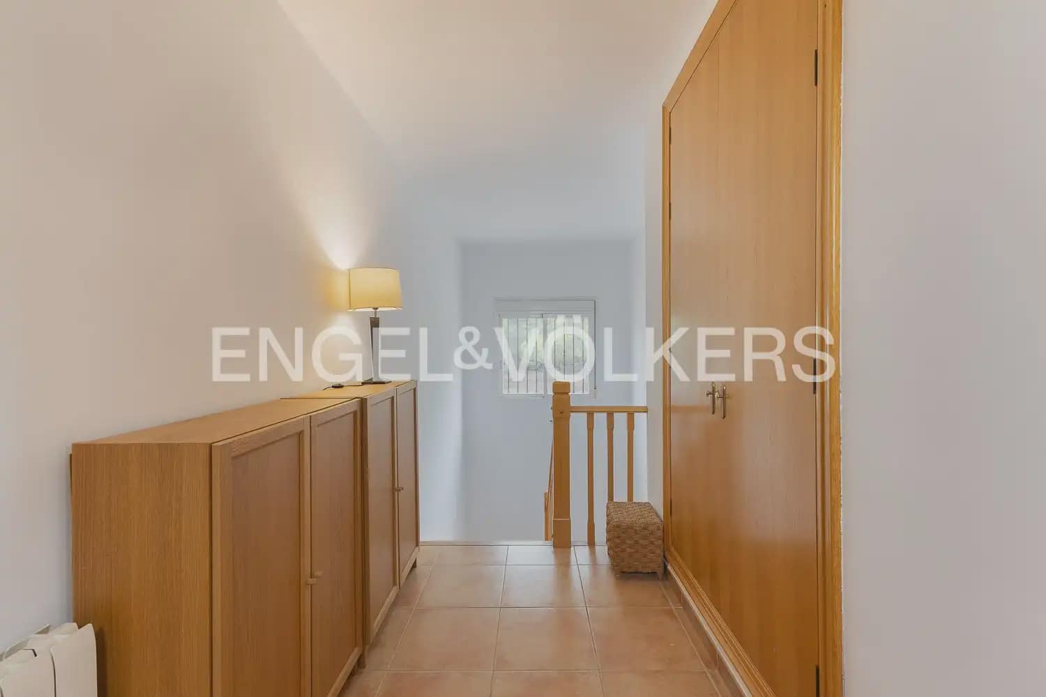 5 camera da letto Villa da affittare in Petres con piscina garage - 2.700 € (Rif: 10135252)