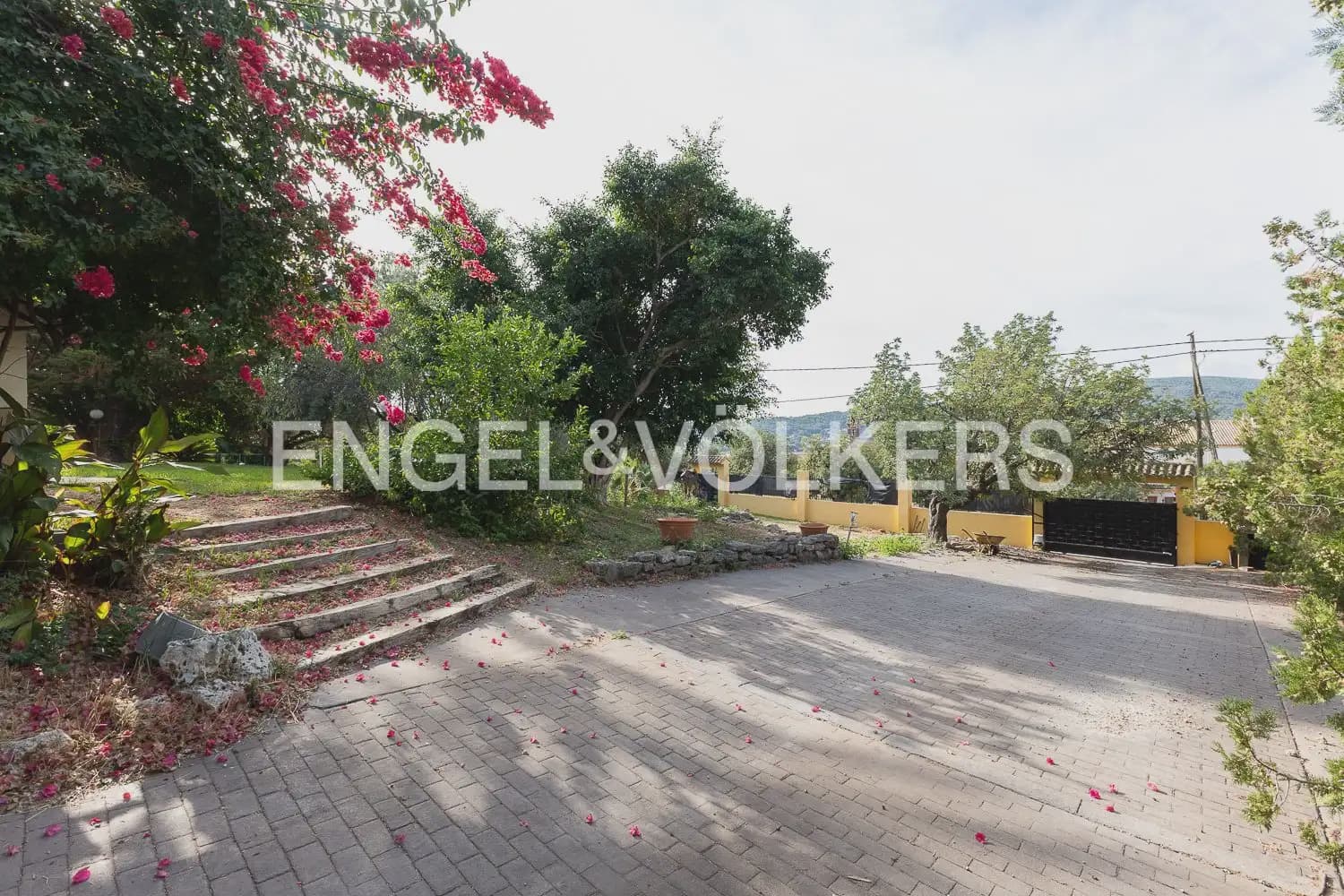 5 camera da letto Villa da affittare in Petres con piscina garage - 2.700 € (Rif: 10135252)