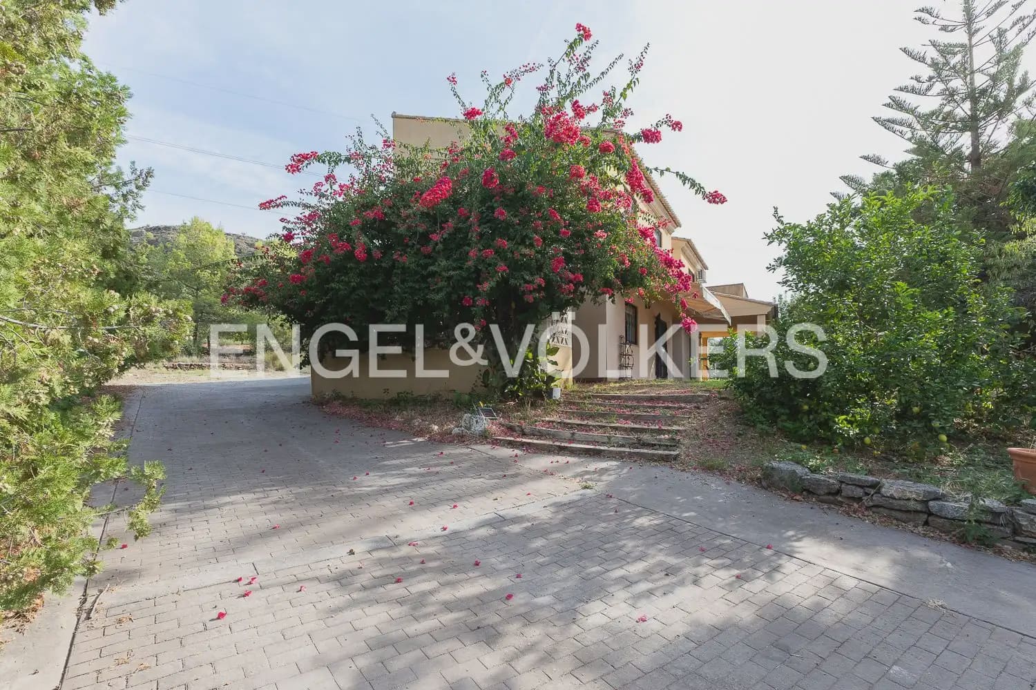 5 camera da letto Villa da affittare in Petres con piscina garage - 2.700 € (Rif: 10135252)