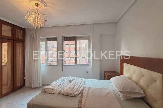 2 soveværelse Lejlighed til leje i Les Tendetes, Valencia by - € 1.300 (Ref: 10136379)