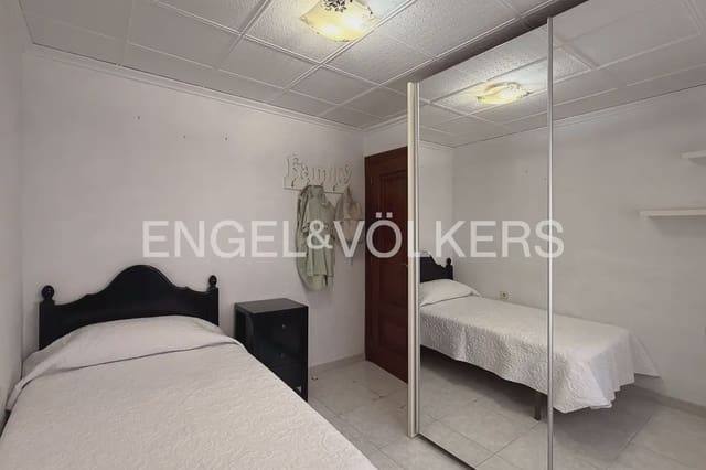 2 soveværelse Lejlighed til leje i Les Tendetes, Valencia by - € 1.300 (Ref: 10136379)