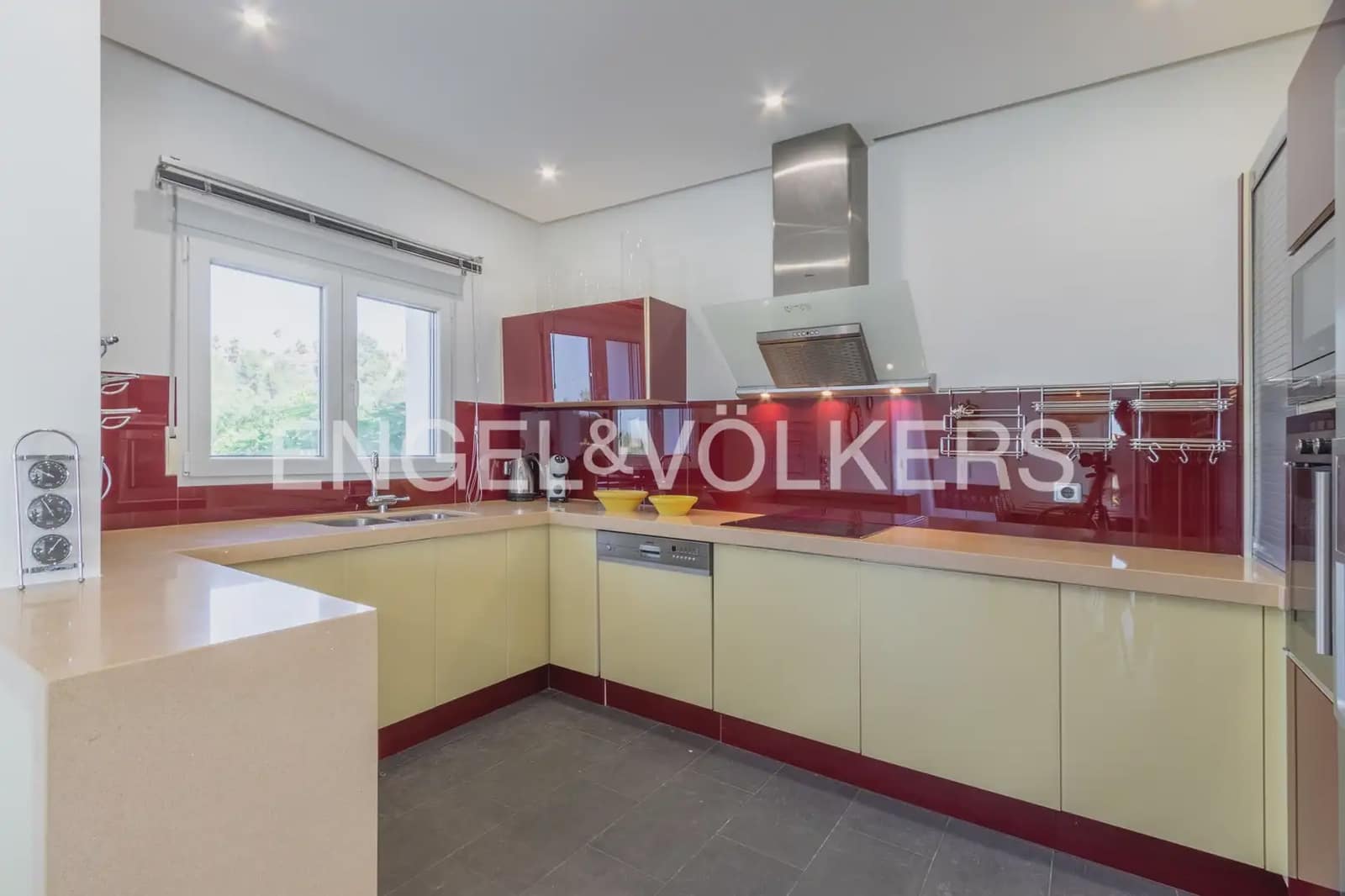 4 chambre Villa/Maison à vendre à Denia avec piscine garage - 960 000 € (Ref: 10136381)