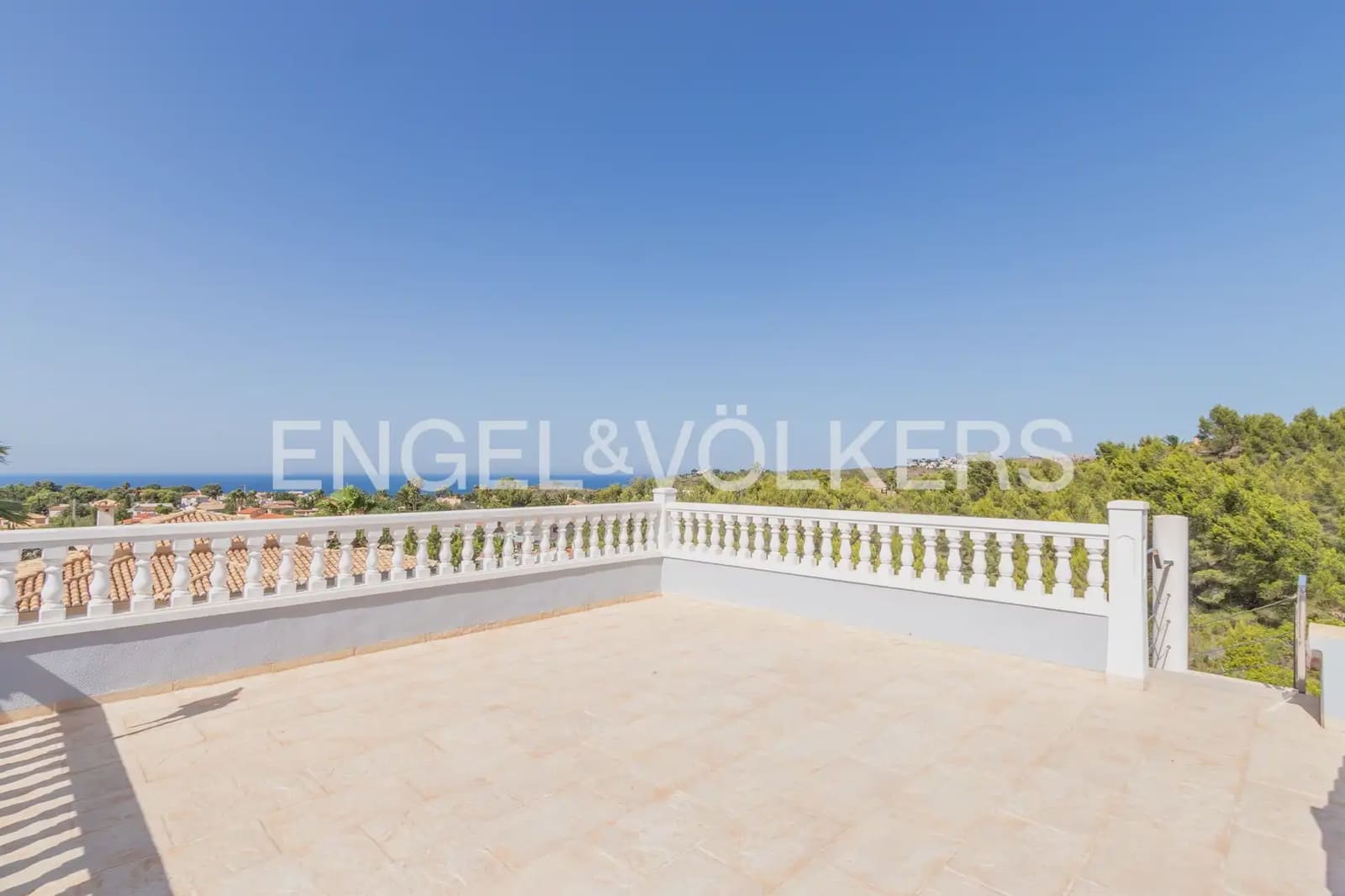 4 chambre Villa/Maison à vendre à Denia avec piscine garage - 960 000 € (Ref: 10136381)