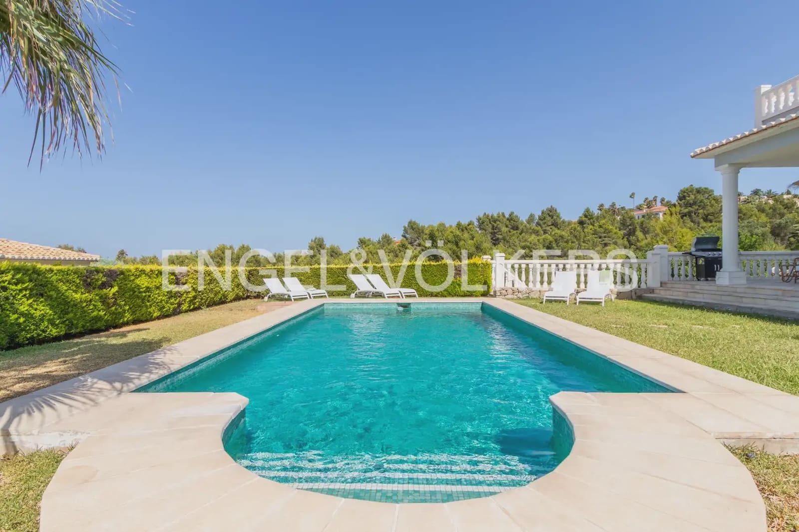 4 chambre Villa/Maison à vendre à Denia avec piscine garage - 960 000 € (Ref: 10136381)