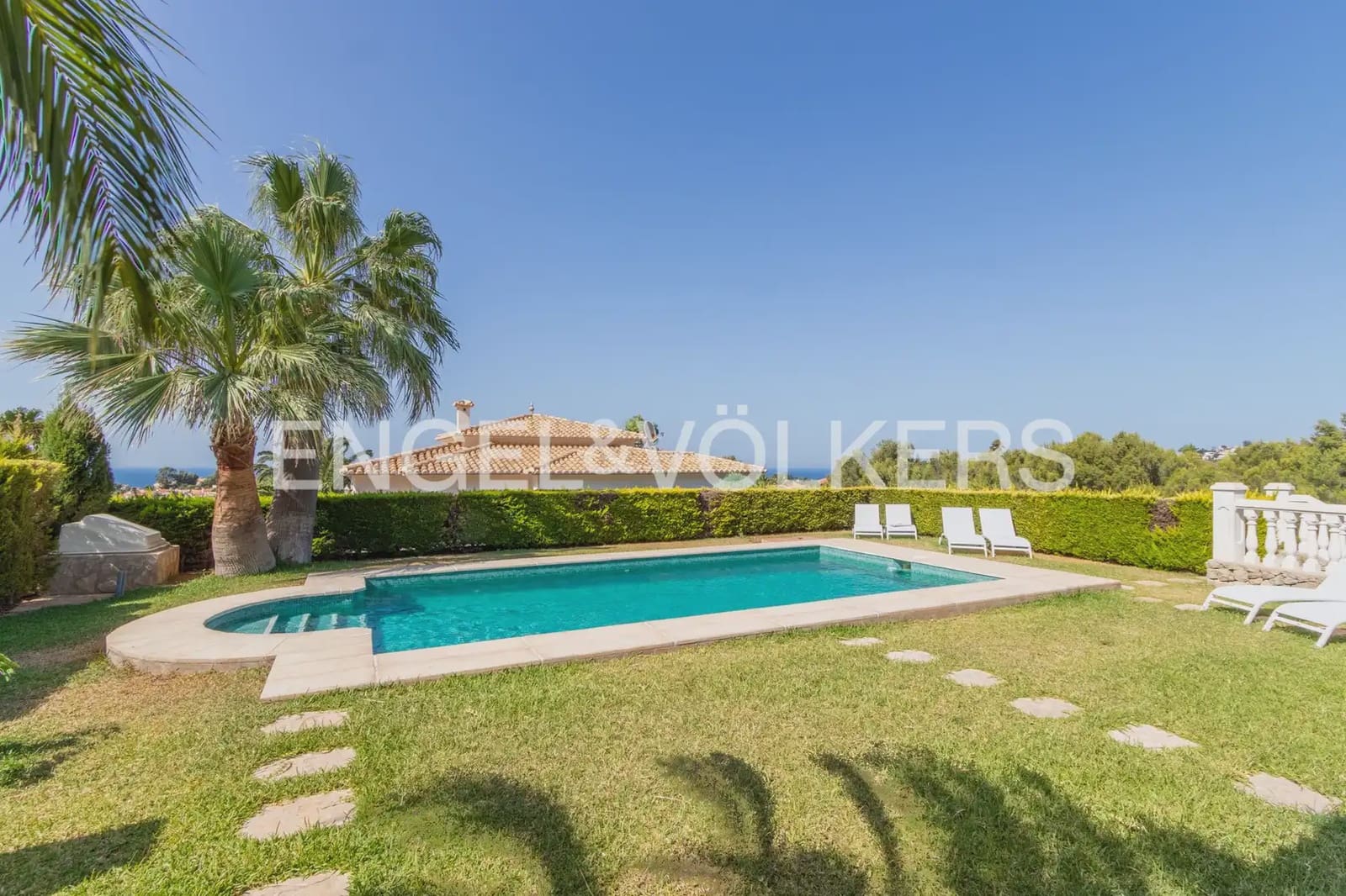 4 chambre Villa/Maison à vendre à Denia avec piscine garage - 960 000 € (Ref: 10136381)