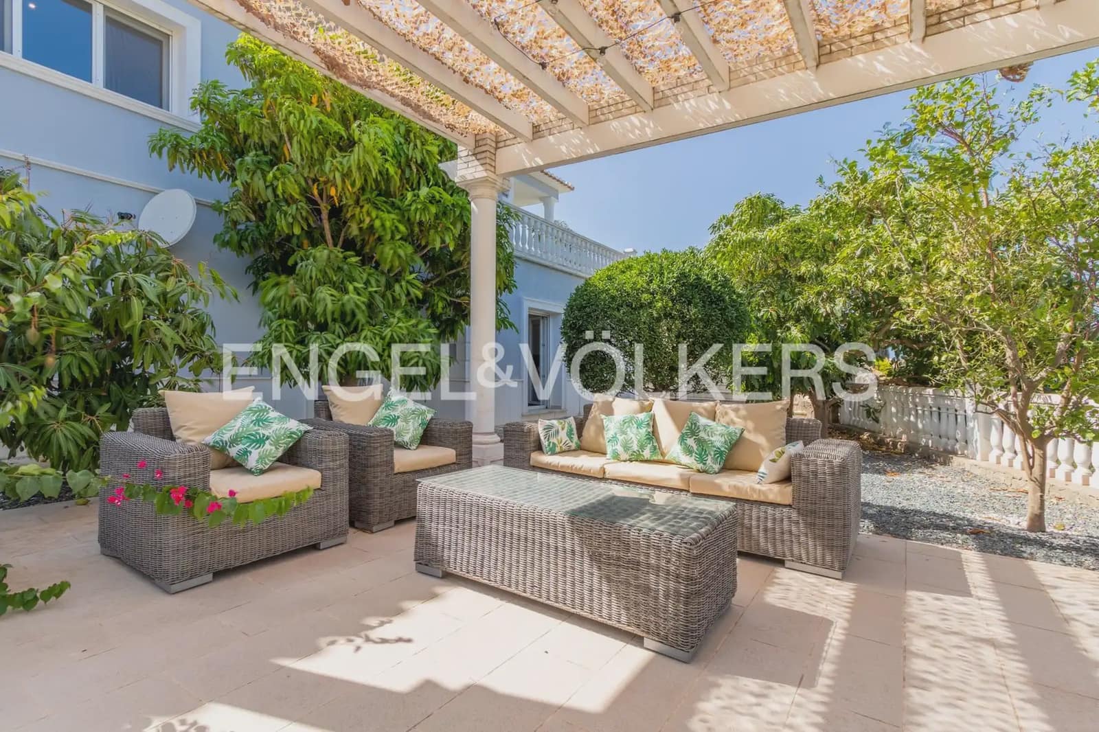 4 chambre Villa/Maison à vendre à Denia avec piscine garage - 960 000 € (Ref: 10136381)