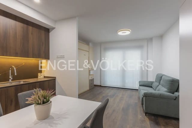 Appartement à louer à Sant Francesc, Valence ville - 1 100 € (Ref: 10136495)