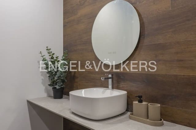 Appartement à louer à Sant Francesc, Valence ville - 1 100 € (Ref: 10136495)