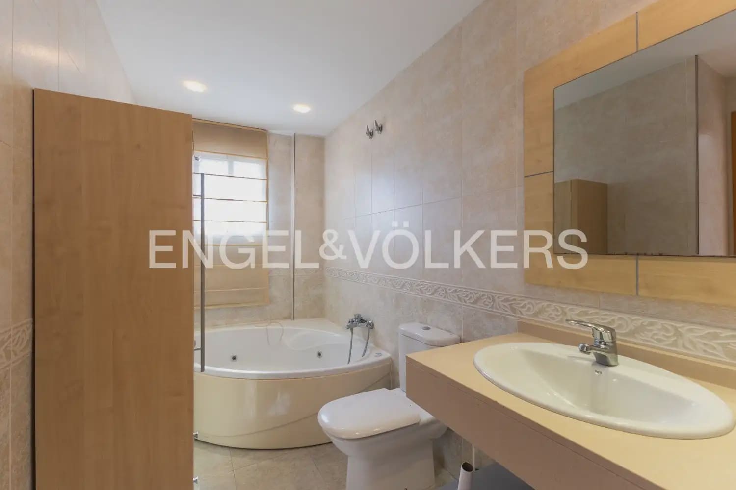 3 camera da letto Appartamento in vendita in Quart de Poblet con garage - 300.000 € (Rif: 10136629)