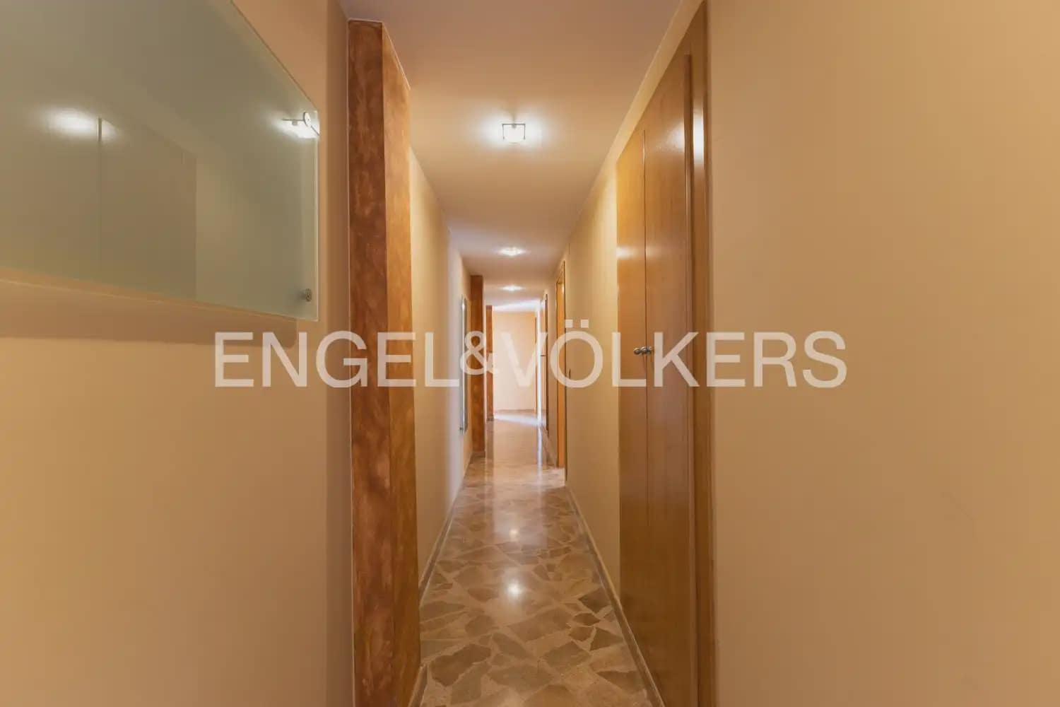 3 camera da letto Appartamento in vendita in Quart de Poblet con garage - 300.000 € (Rif: 10136629)