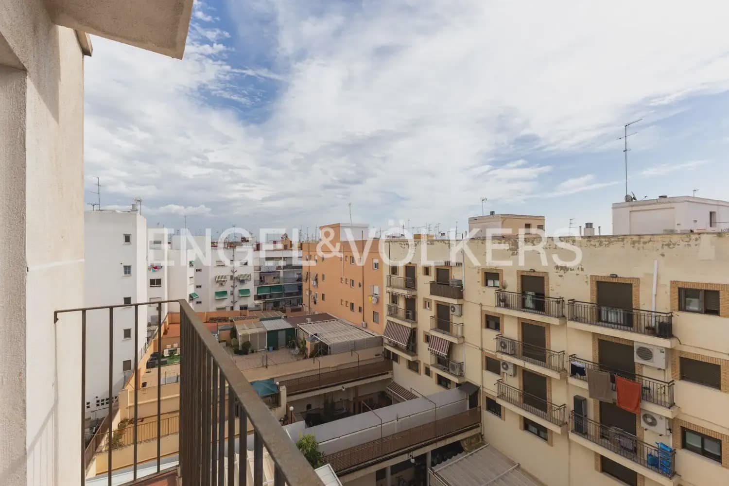 3 camera da letto Appartamento in vendita in Quart de Poblet con garage - 300.000 € (Rif: 10136629)