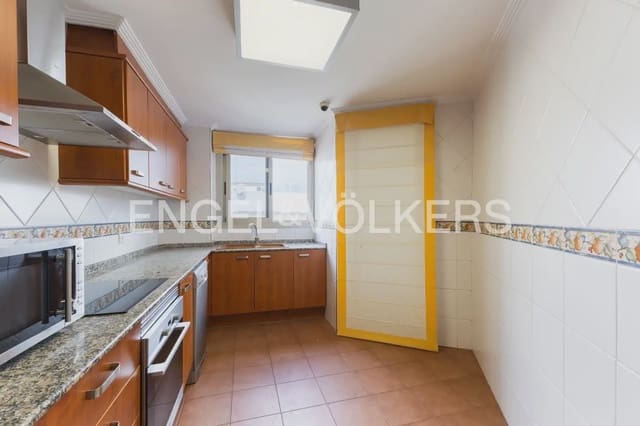3 camera da letto Appartamento in vendita in Quart de Poblet con garage - 300.000 € (Rif: 10136629)
