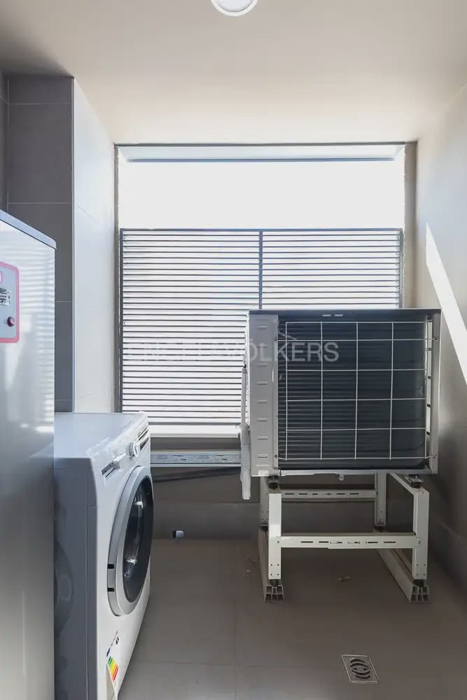 3 soveværelse Lejlighed til leje i Valencia by med swimmingpool garage - € 1.800 (Ref: 10138757)