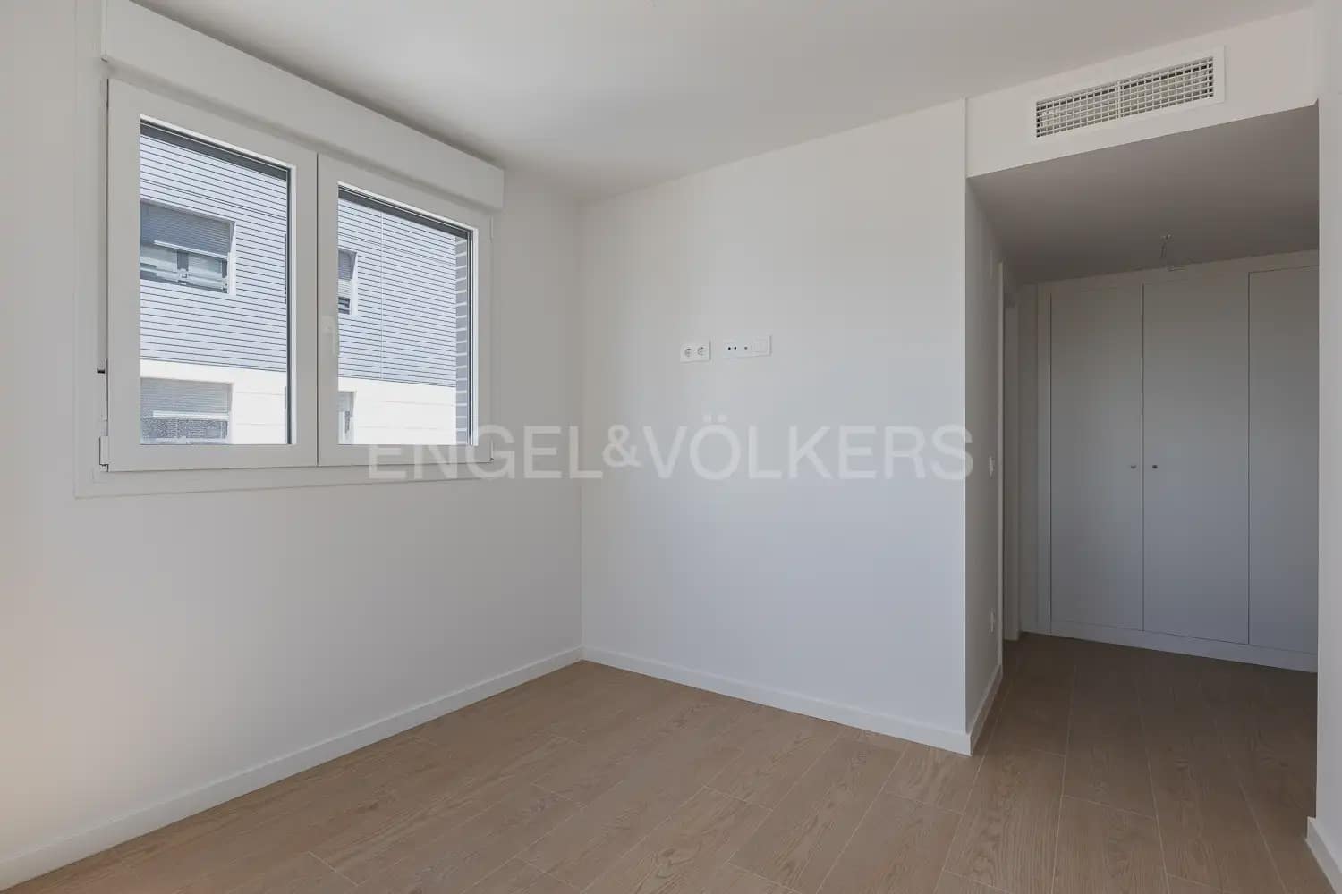 3 soveværelse Lejlighed til leje i Valencia by med swimmingpool garage - € 1.800 (Ref: 10138757)